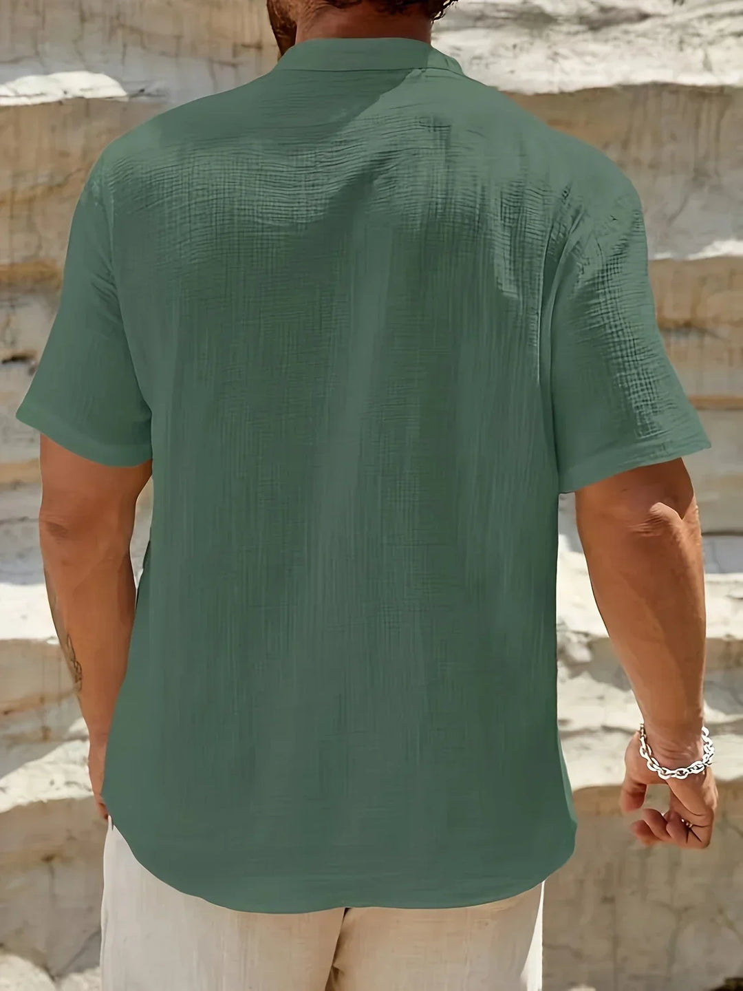 Camisa de verano elegante de cuello alto