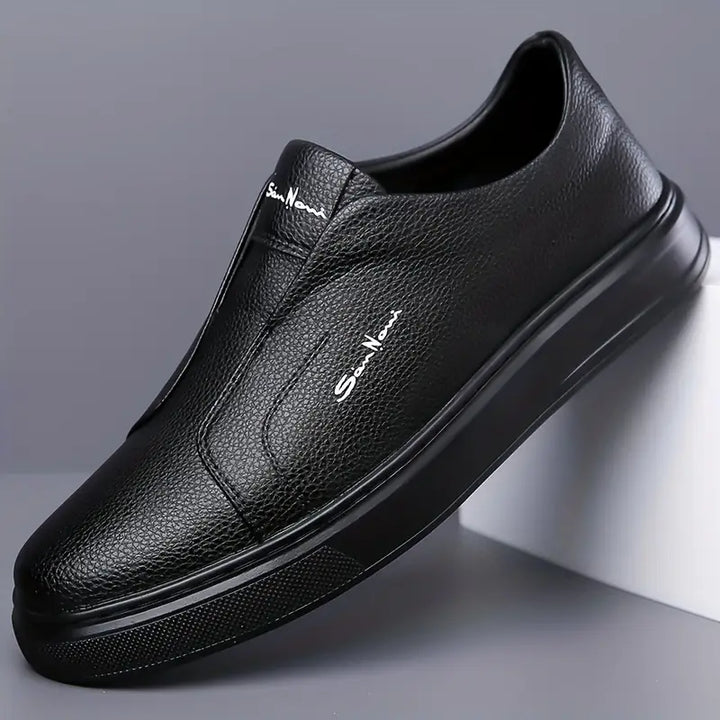 Zapatos de piel auténtica