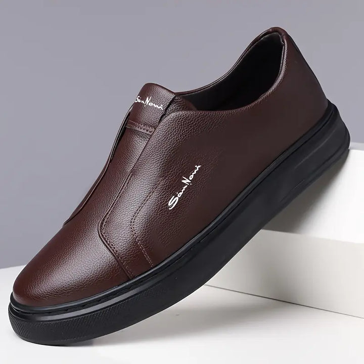 Zapatos de piel auténtica