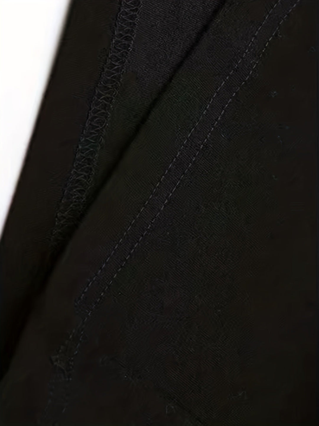 Camiseta elegante de cuello redondo con estampado gráfico