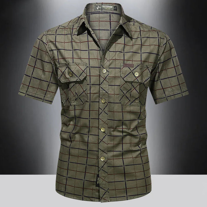 Camisa elegante de manga corta de cuadros
