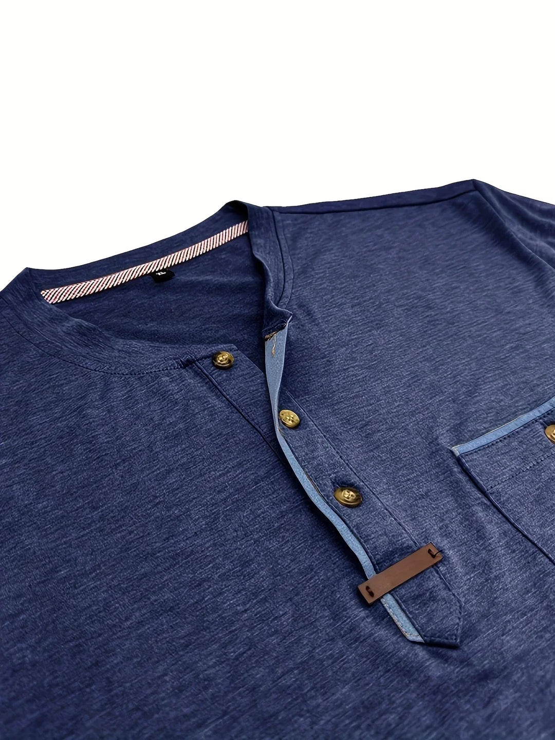 Camiseta elegante de cuello redondo con bolsillo